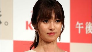 深田恭子、ドラマ共演者との2ショットに驚き　「深キョン顎…」