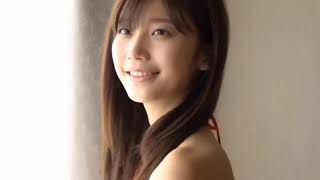 今回は大人クールな【小倉優香】