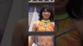 【女子プロレス】”格闘女子高生ファイター”羽南 新入場曲！【スターダム】#shorts