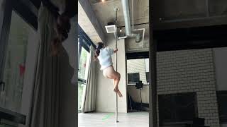 Yoko Kumada pd poledance