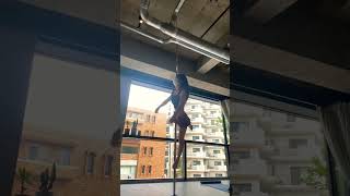 Yoko Kumada pd poledance