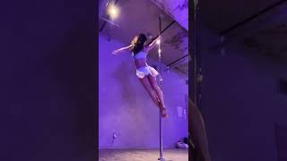 pd pole poledance ポールダンス　始めて1年２ヶ月　熊田曜子