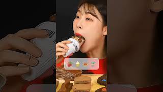 Miyu mukbang 🍝🍜#eating #tricks #youtubeshorts #mukbang